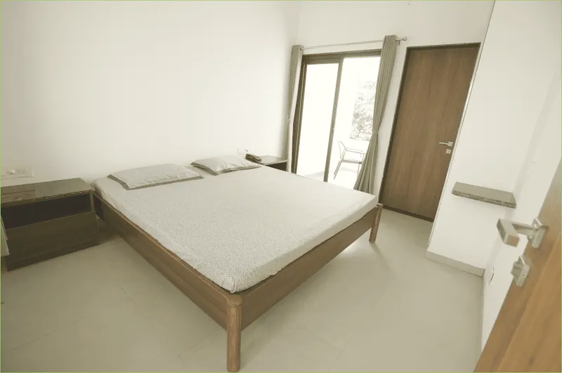 Basic (Non-AC Naturopathy) room – photo 2